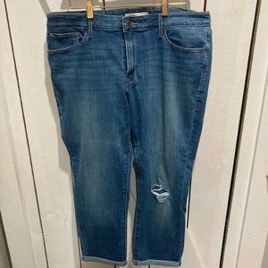 Levi Stauss mid rise skinny jeans 33